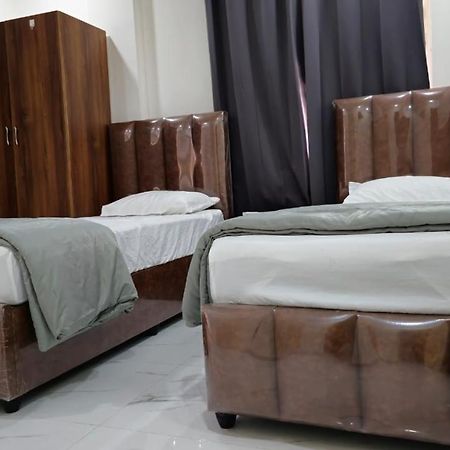 Single Suite Room Hyderabad Exterior photo
